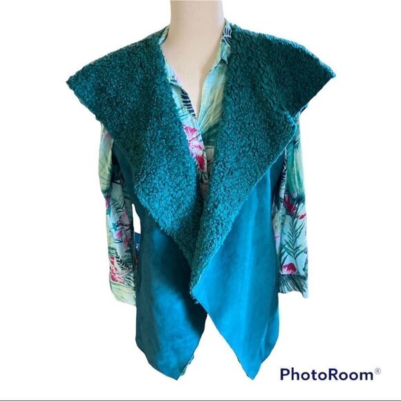 Twiggy London Turquoise Suede Like Vest - Picture 1 of 9
